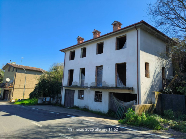 Casa singola in vendita a Vignanello