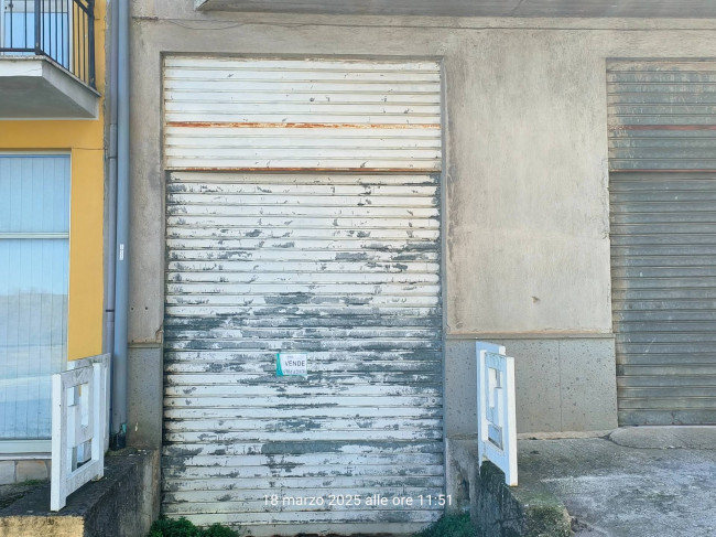 Box o garage in vendita a Vignanello