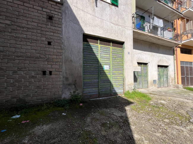Magazzino in vendita a Vasanello