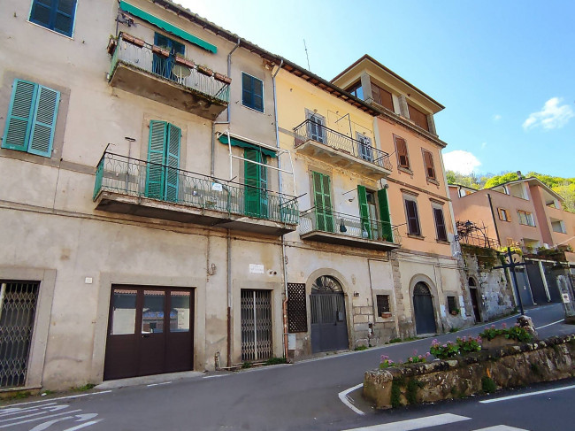 Appartamento in vendita a Soriano nel Cimino