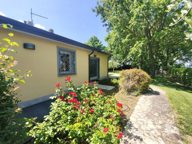 Villa in vendita a Montecchio