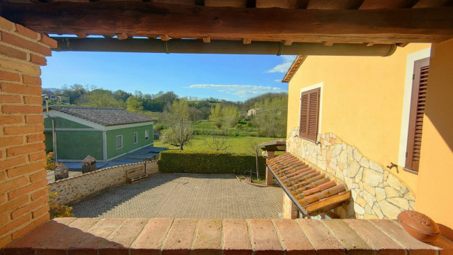Villa in vendita a Avigliano Umbro