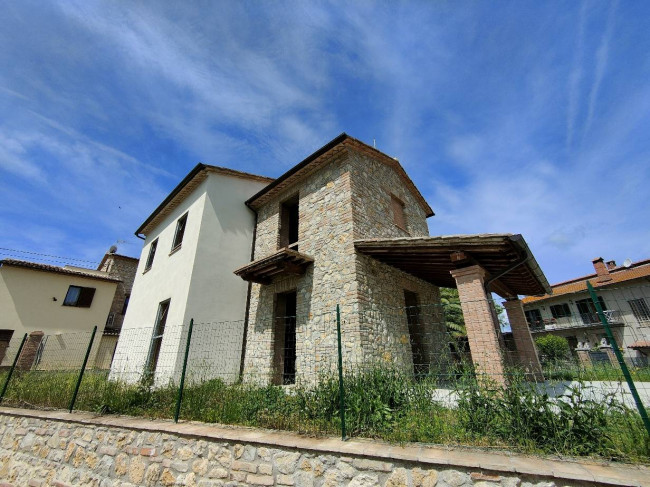 Casa singola in vendita a Avigliano Umbro