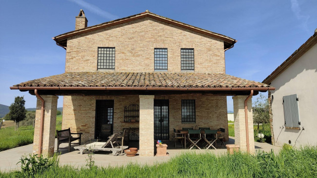 Casale in vendita a Amelia