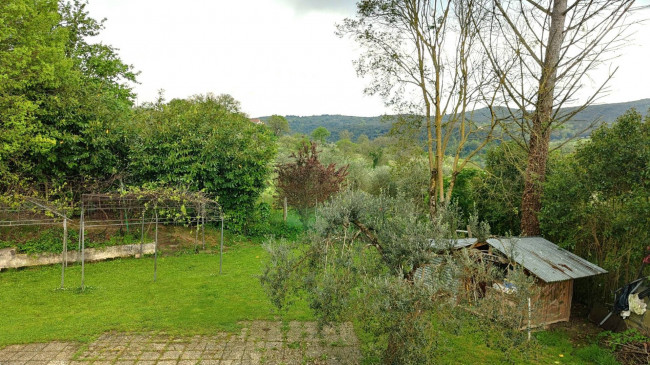 Casa singola in vendita a Amelia