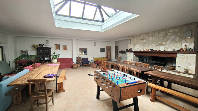 Casa singola in vendita a Amelia