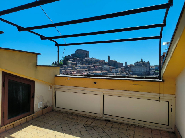 Appartamento in vendita a Soriano nel Cimino