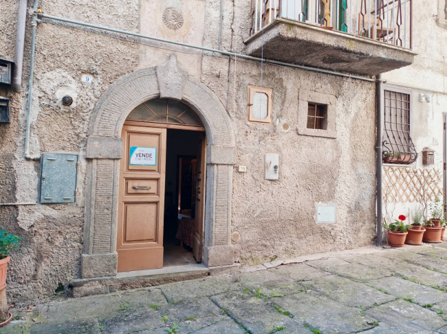 Appartamento in vendita a Soriano nel Cimino