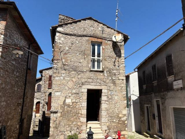 Cielo Terra in vendita a Narni