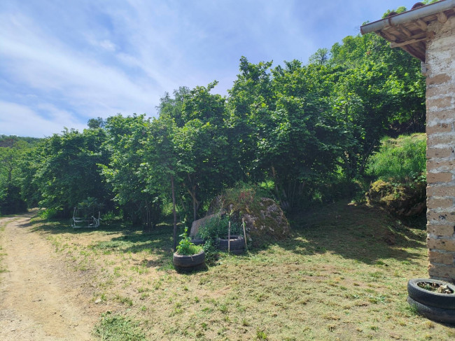 Rustico in vendita a Soriano nel Cimino