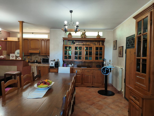 Villa in vendita a Soriano nel Cimino