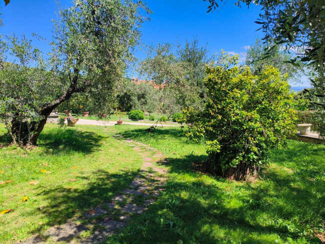 Villa in vendita a Soriano nel Cimino