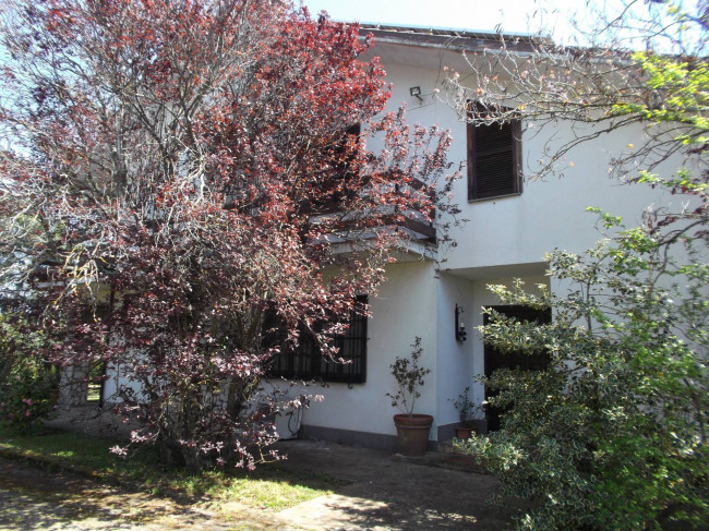 Villa in vendita a Viterbo