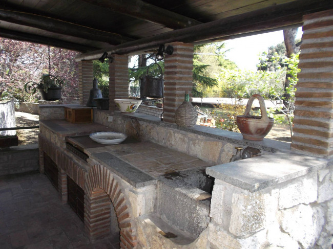 Villa in vendita a Viterbo