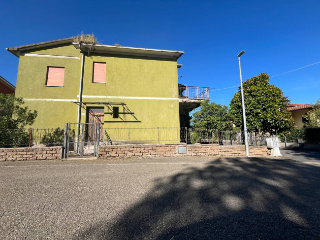 Casa singola in vendita a Bassano in Teverina