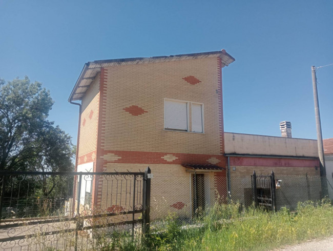 Villetta Bifamiliare in vendita a Narni