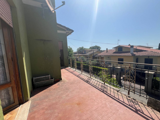 Casa singola in vendita a Bassano in Teverina