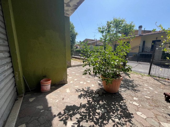 Casa singola in vendita a Bassano in Teverina