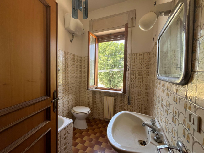 Casa singola in vendita a Bassano in Teverina