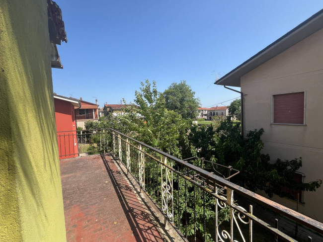 Casa singola in vendita a Bassano in Teverina