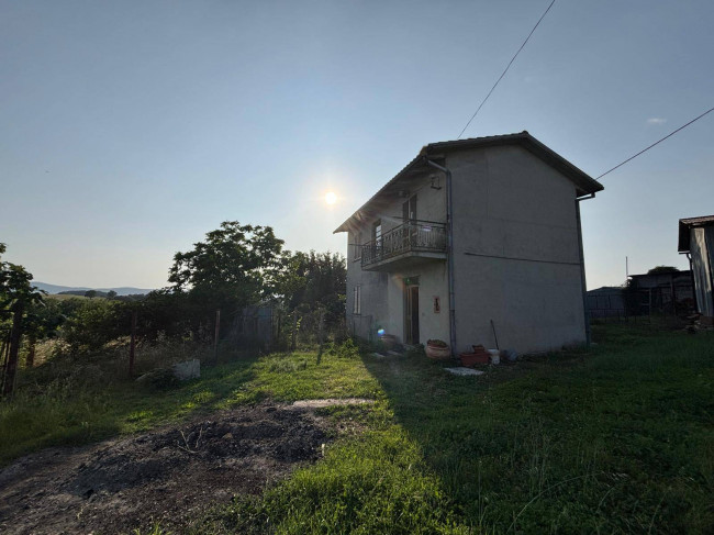 Villetta Bifamiliare in vendita a Montecastrilli