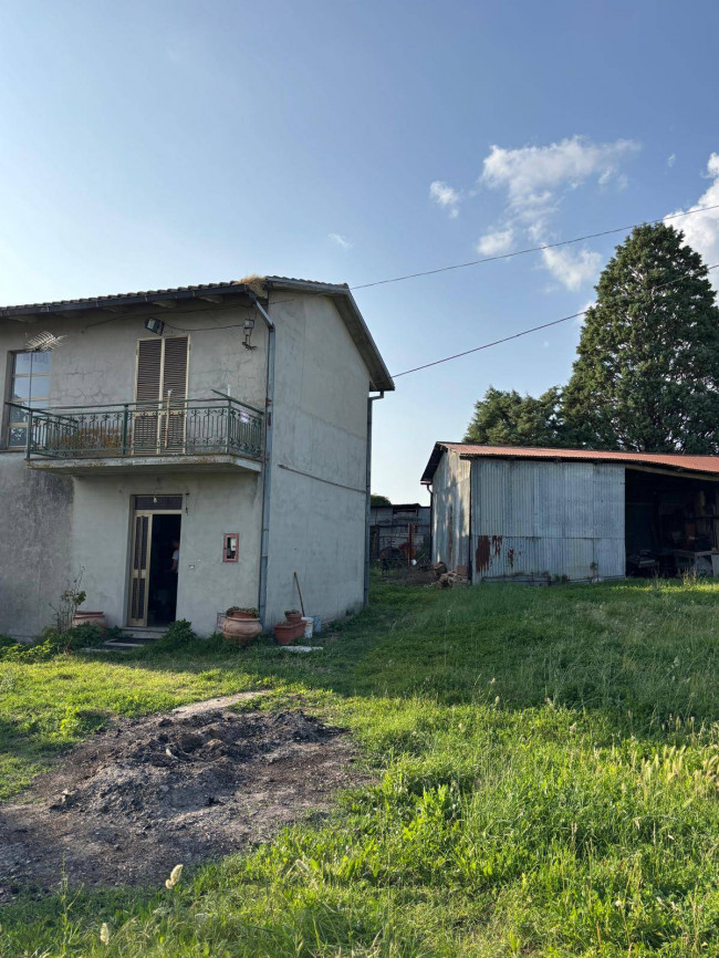 Villetta Bifamiliare in vendita a Montecastrilli