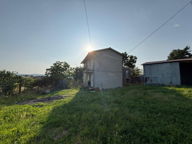 Villetta Bifamiliare in vendita a Montecastrilli