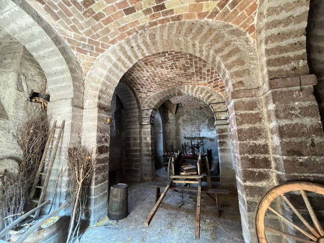 Cantina in vendita a Soriano nel Cimino