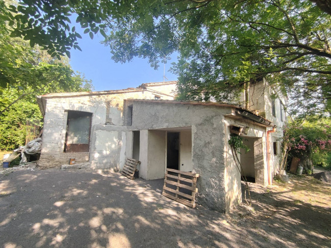 Casale in vendita a Amelia