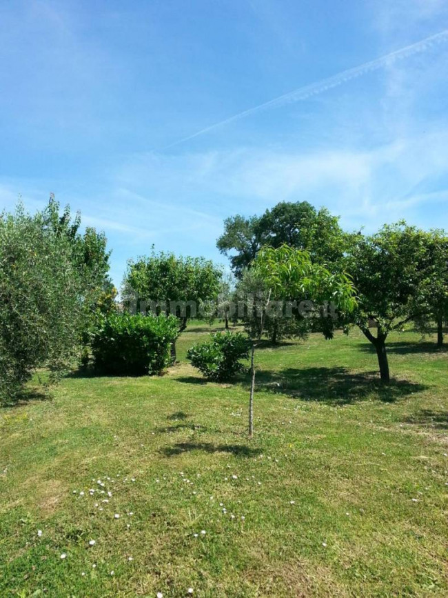 Villa in vendita a Montecastrilli