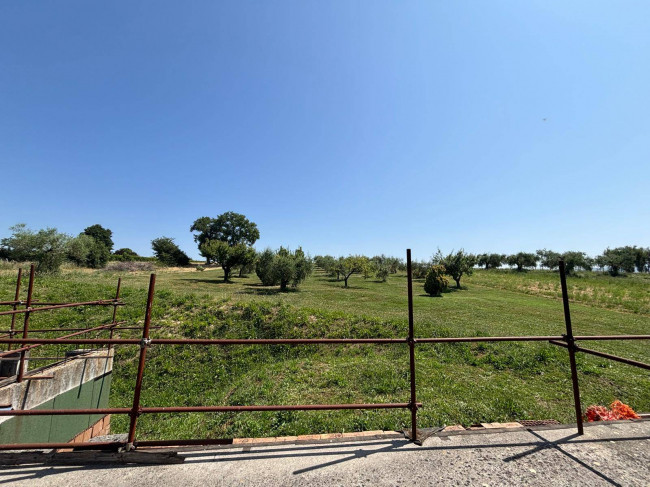 Villa in vendita a Montecastrilli