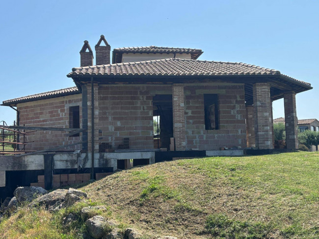 Villa in vendita a Montecastrilli