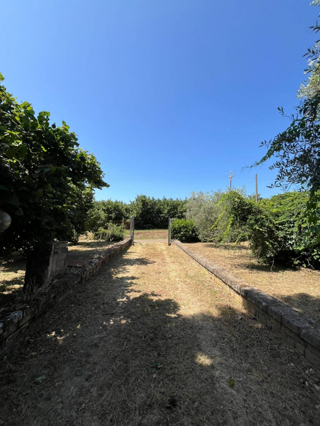 Rustico in vendita a Soriano nel Cimino