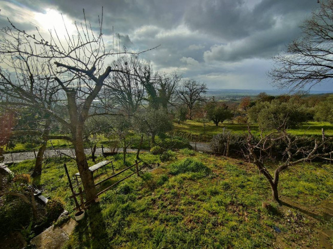 Appartamento in vendita a Giove