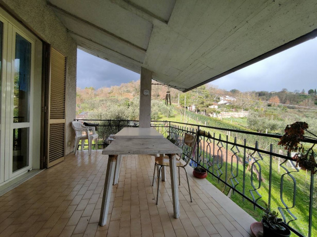 Appartamento in vendita a Giove