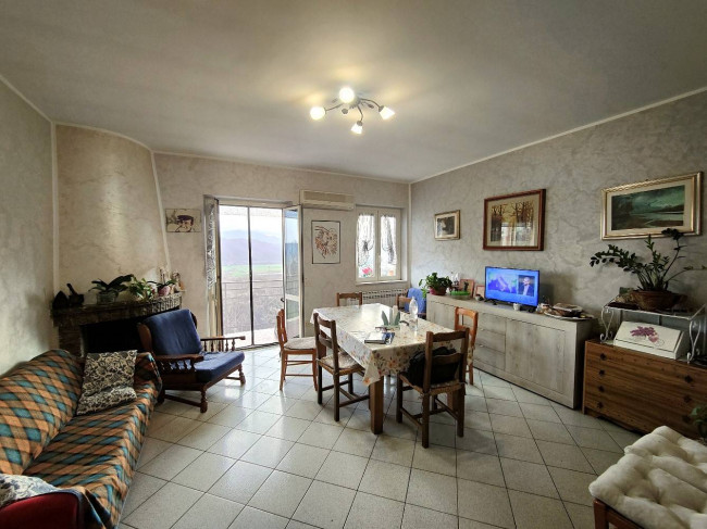 Appartamento in vendita a Giove