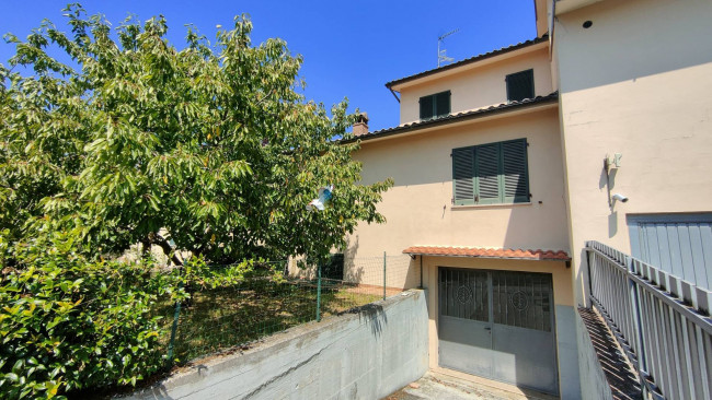 Villetta Bifamiliare in vendita a Amelia