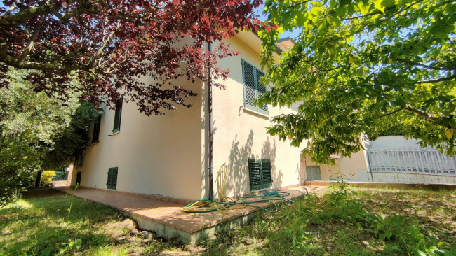 Villetta Bifamiliare in vendita a Amelia