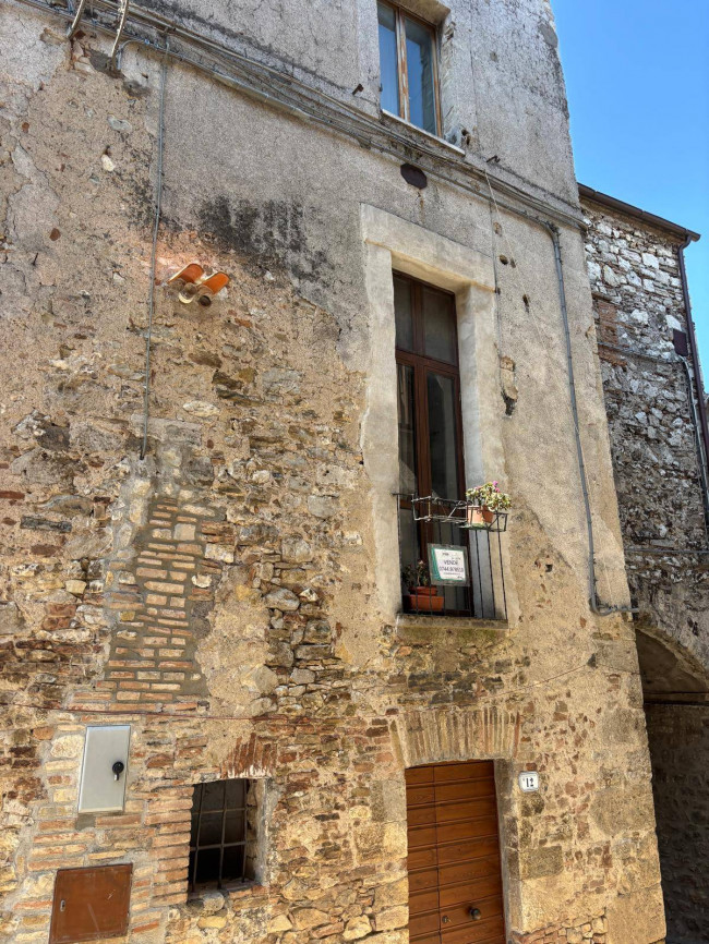 Appartamento in vendita a Montecchio