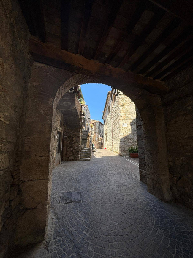 Appartamento in vendita a Montecchio