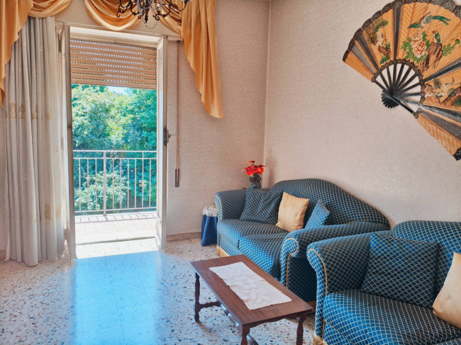 Appartamento in vendita a Vallerano