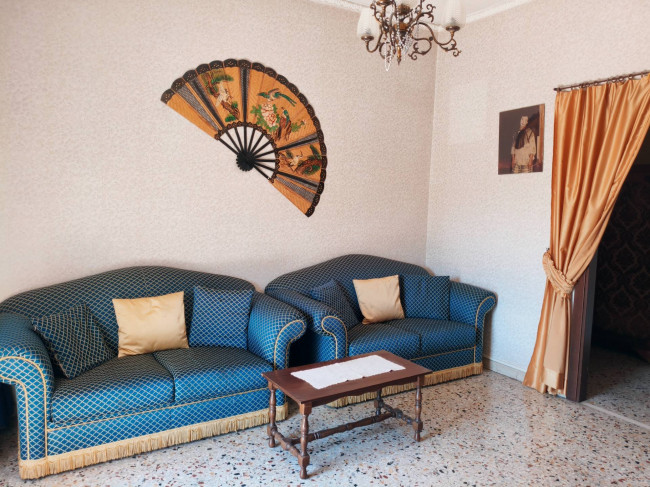 Appartamento in vendita a Vallerano