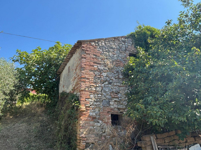 Casale in vendita a Montecastrilli