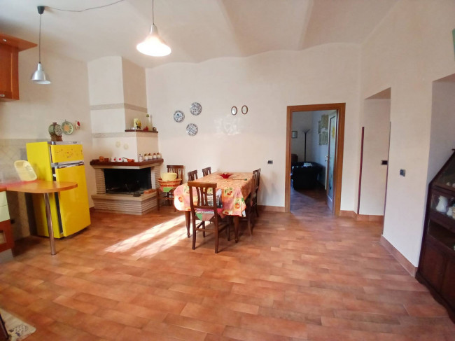 Appartamento in vendita a Viterbo