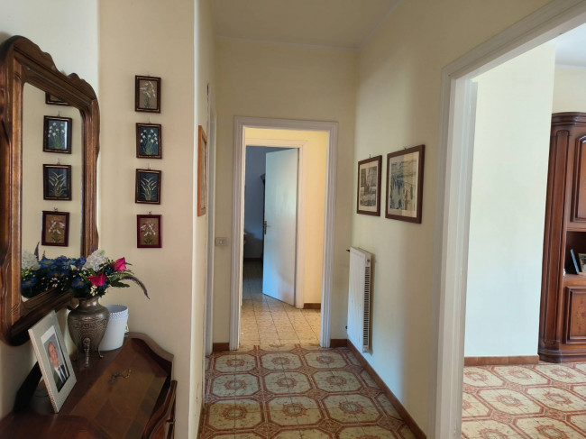 Appartamento in vendita a Canepina