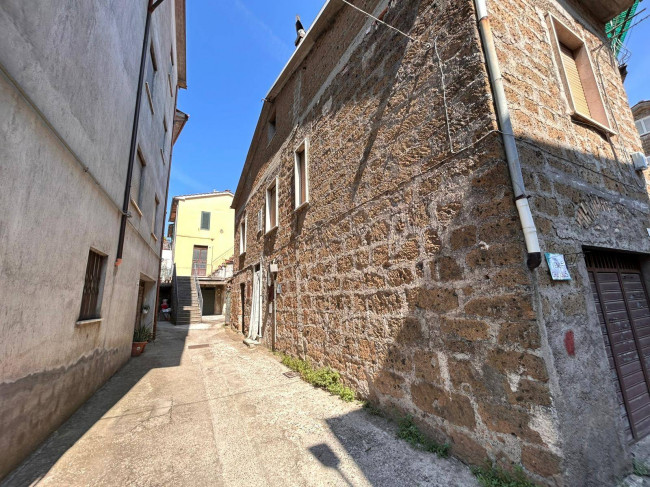 Appartamento in vendita a Vasanello