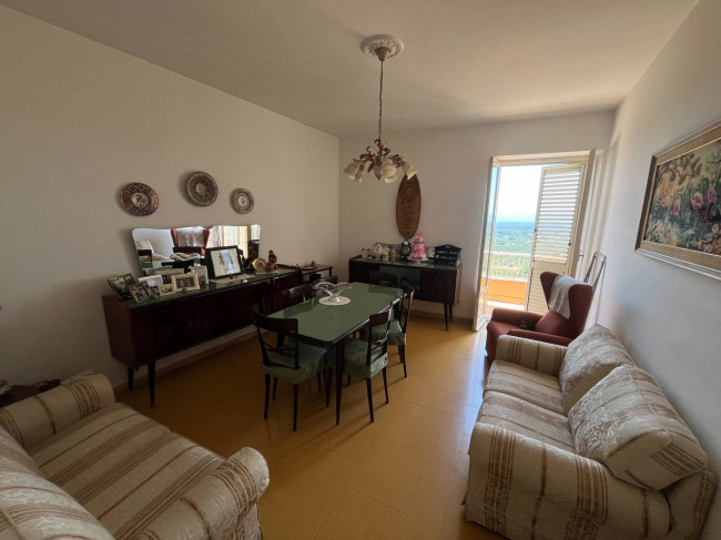 Appartamento in affitto a Soriano nel Cimino