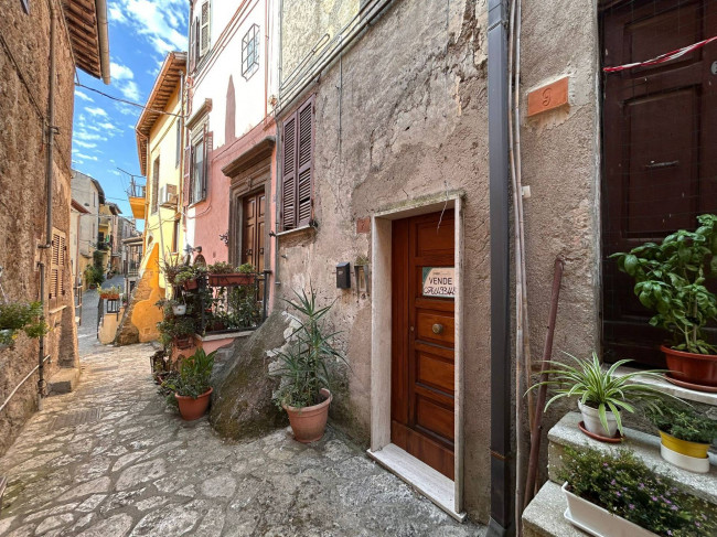 Appartamento in vendita a Vasanello