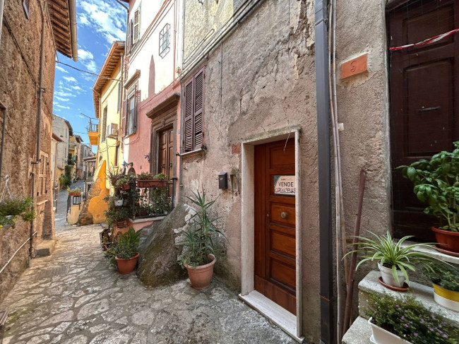 Appartamento in vendita a Vasanello