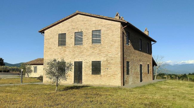 Casale in vendita a Amelia